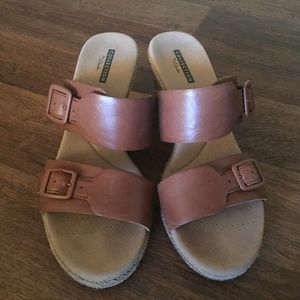 Womens Clarks Brown Sandal Size 7